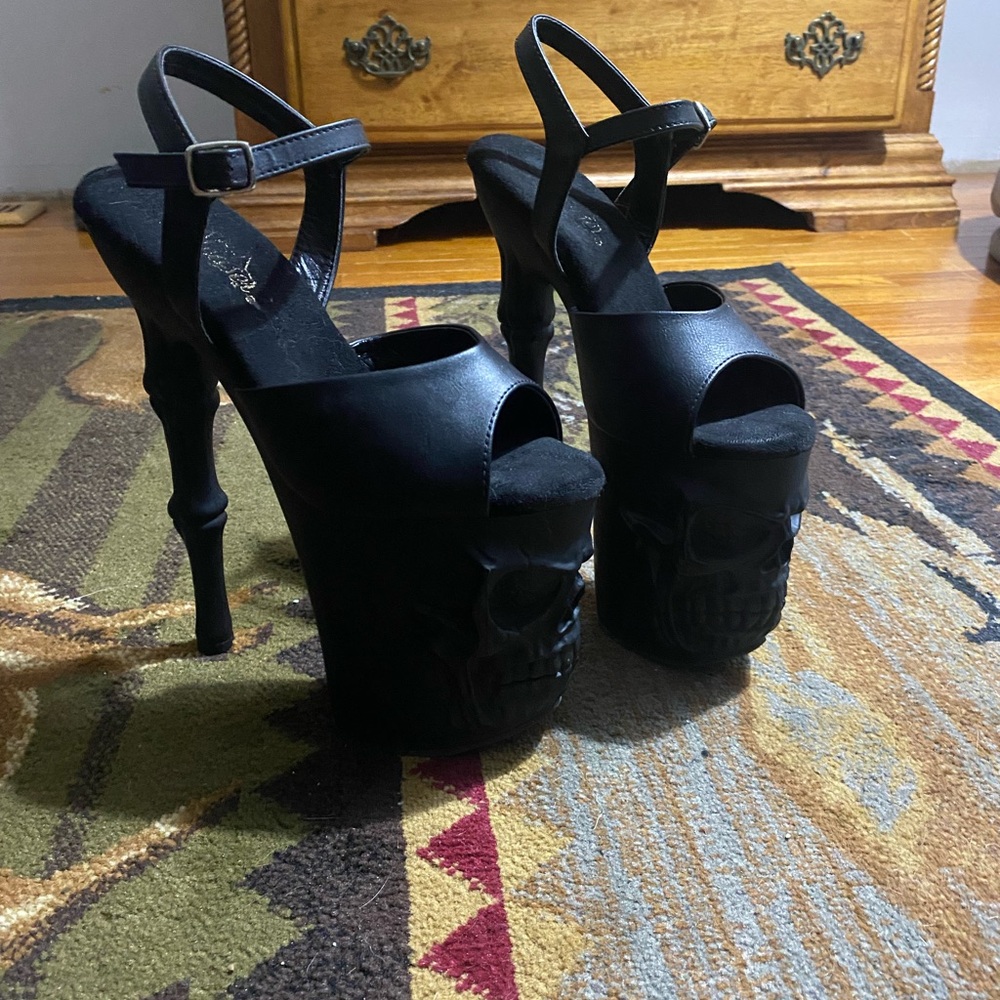 Pleaser 8 inch Skull Heels Black Size 8